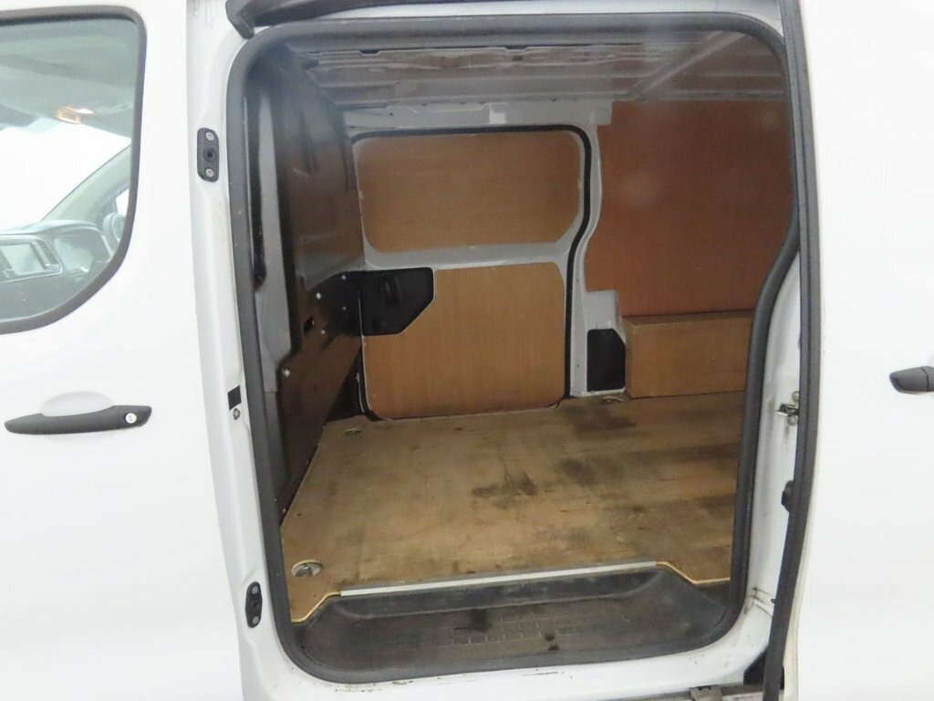 Peugeot Expert 1.5L Professional Premium 6Dr White #6