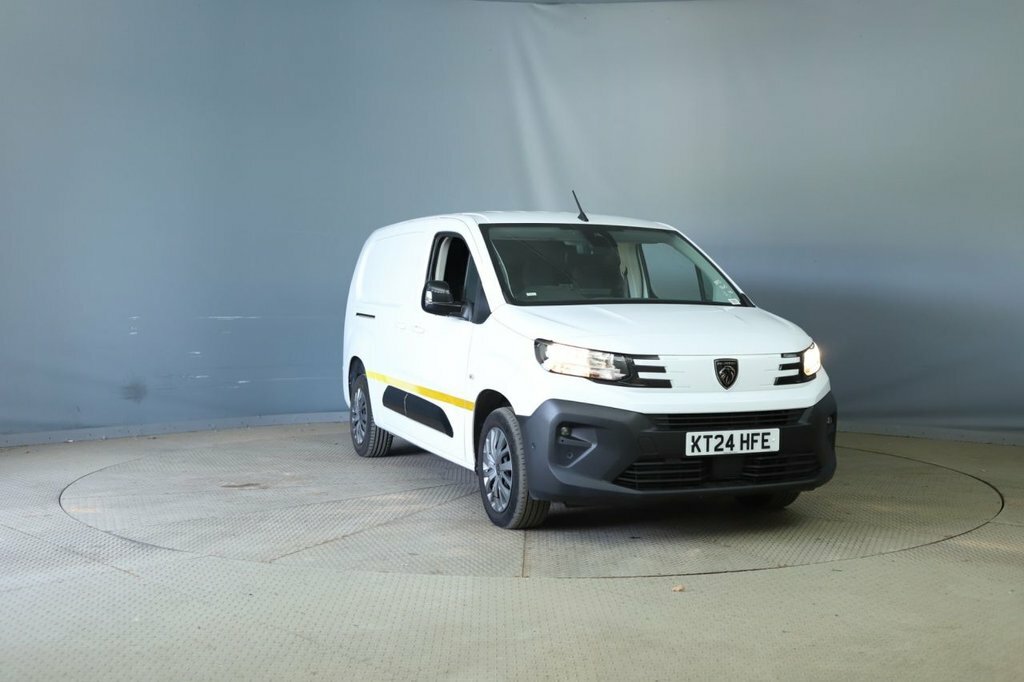Peugeot Partner 1.5L Asphalt 6Dr White