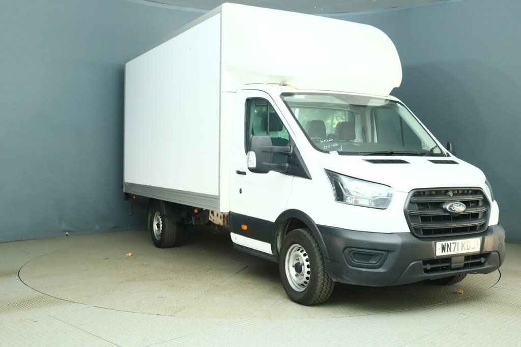 Ford Transit Custom 2L Leader White