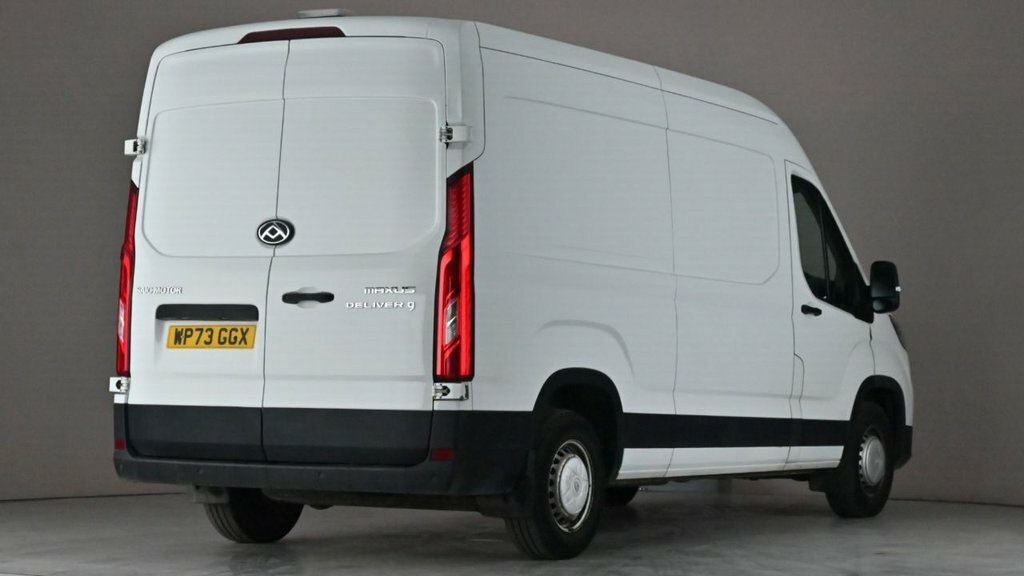 Maxus Deliver 9 2L Null White #4