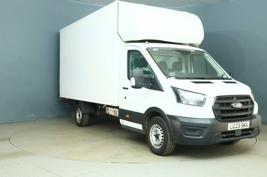 Ford Transit Custom 2L Leader White