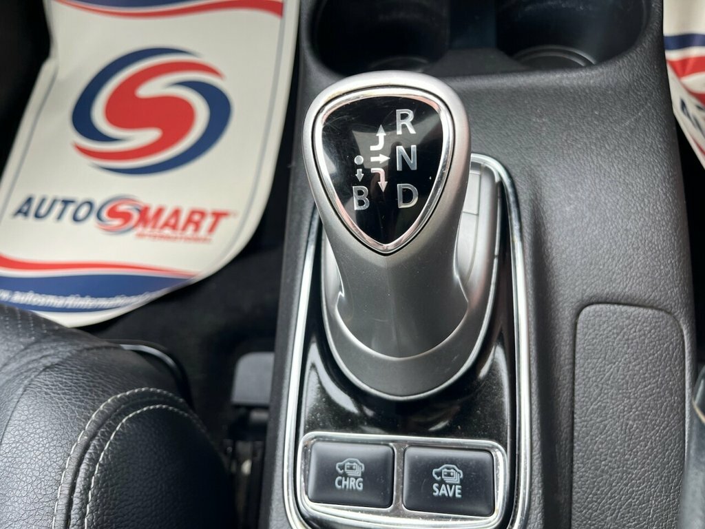 Mitsubishi Outlander Phev Gx 4H White #38