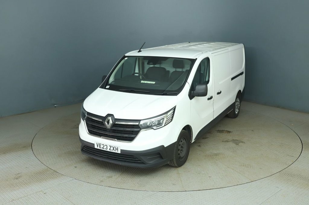 Renault Trafic 2L Start White #3