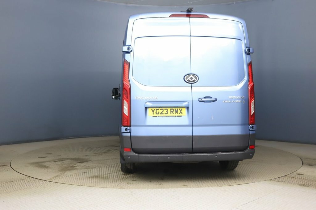 Maxus Deliver 9 2L Lux Blue #4