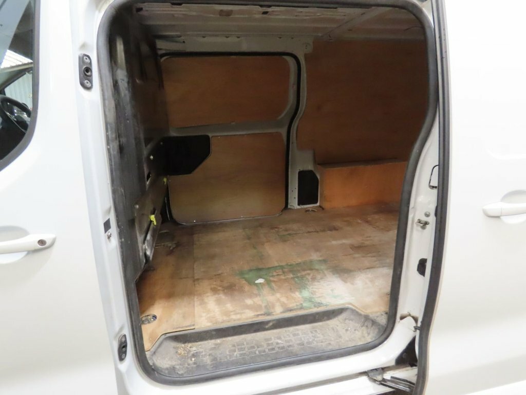 Citroen Dispatch 1.5 Bluehdi 120Ps Van Enterprise White #7