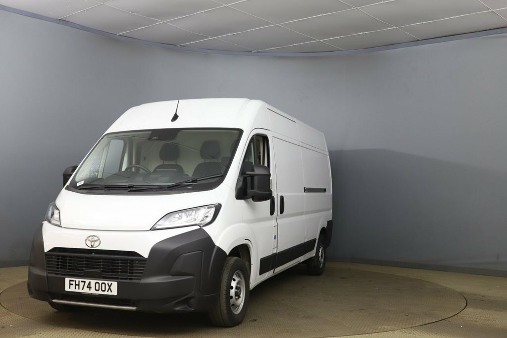 Toyota PROACE 2.2L Icon White #3
