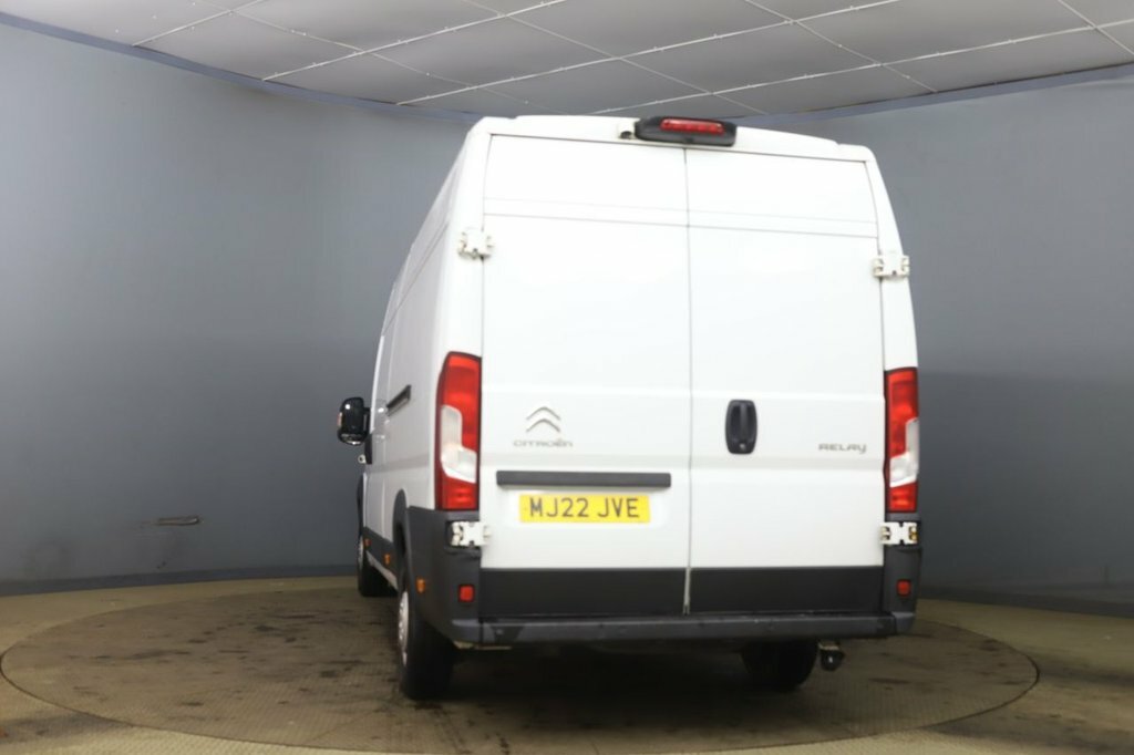 Citroen Relay 2.2L Enterprise White #4