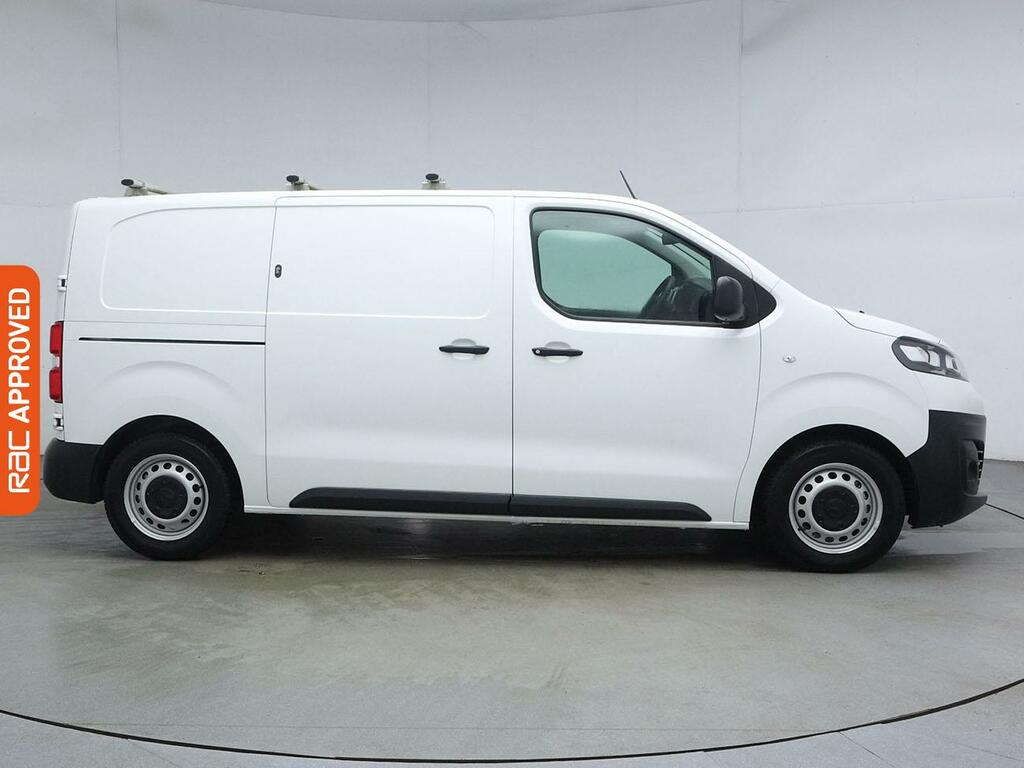 Vauxhall Vivaro 1.5 Turbo D 2700 Dynamic Panel Van 6Dr Manu KN71MKE White #4