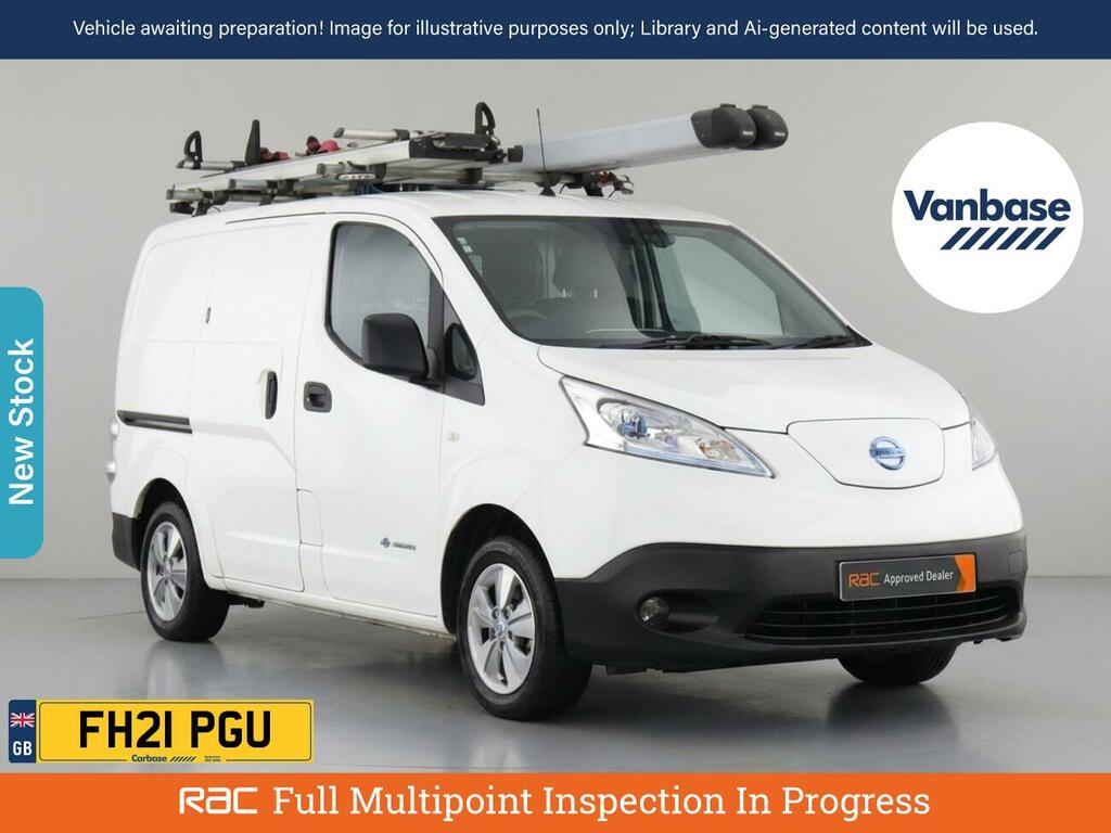 Nissan e-NV200 40Kwh Tekna Panel Van Swb Quick White
