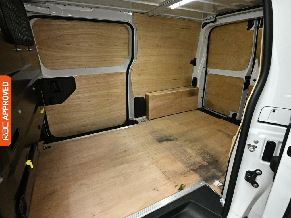 Toyota PROACE 75Kwh Icon Medium Panel Van 6Dr Mwb White #3