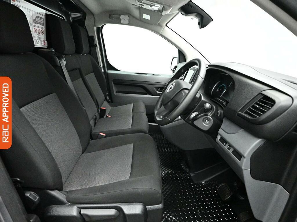 Vauxhall Vivaro 3100 75Kwh Dynamic Panel Van 6Dr L1 BT72VFZ Grey #2