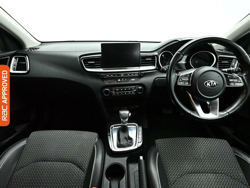 Kia Ceed 1.6 Crdi 3 Sportswagon Dct Euro 6 Ss Silver #2