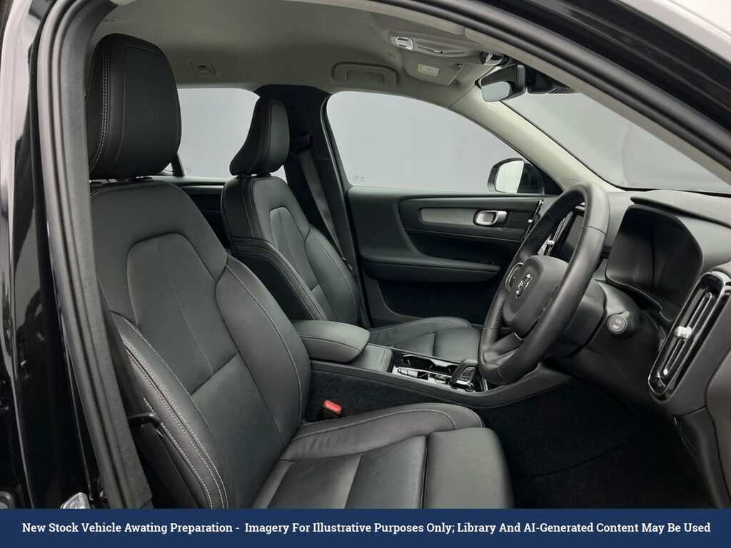 Volvo XC40 1.5 T3 Inscription Pro Suv Euro 6 Black #3