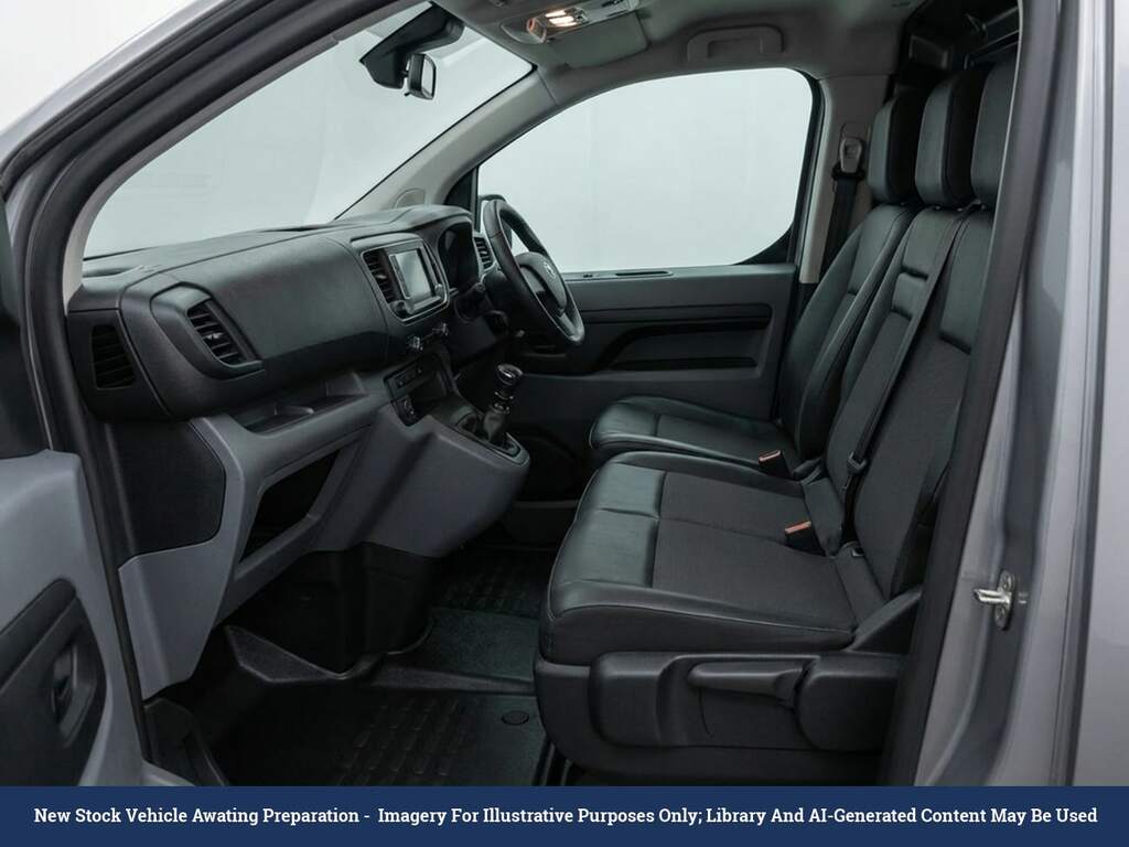 Vauxhall Vivaro Edition Grey #2