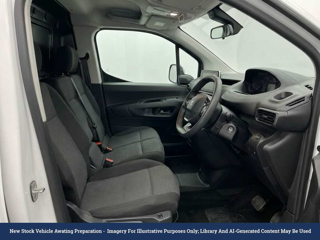 Peugeot E-Partner 800 50Kwh Asphalt Premium Standard Panel Van White #3