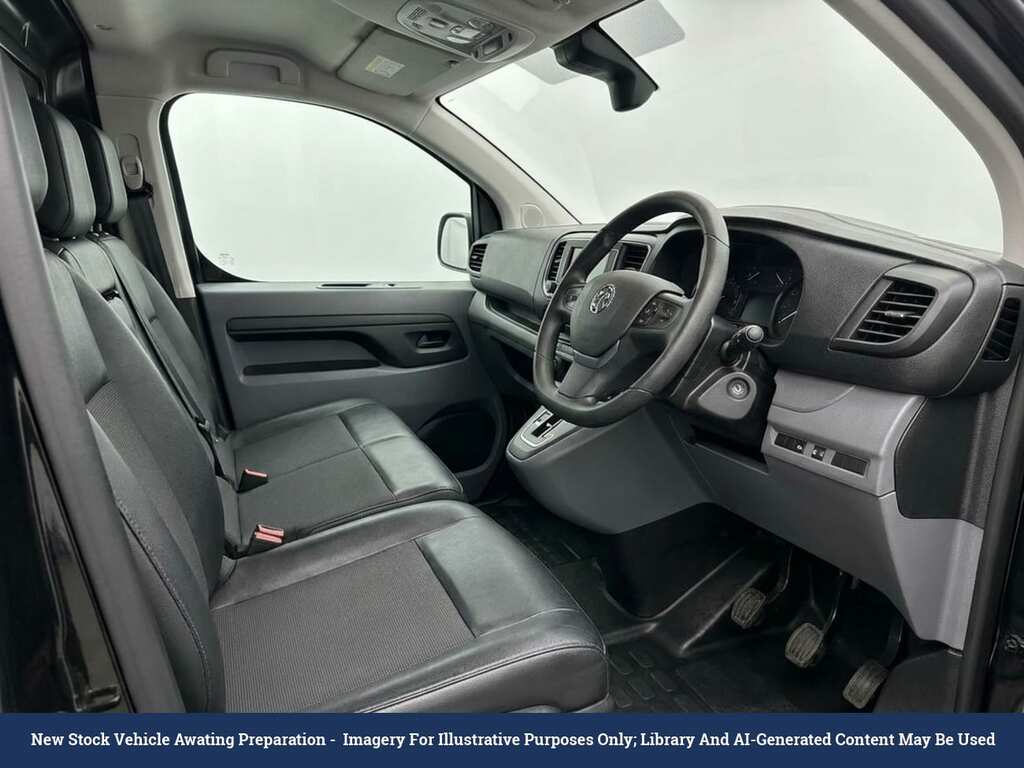 Vauxhall Vivaro 3100 75Kwh Dynamic Panel Van 6Dr L2 Black
