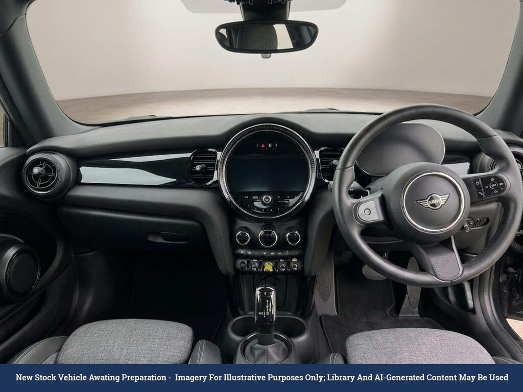 Mini Electric Cooper Se 32.6Kwh Level 2 Hatchback A Black #4
