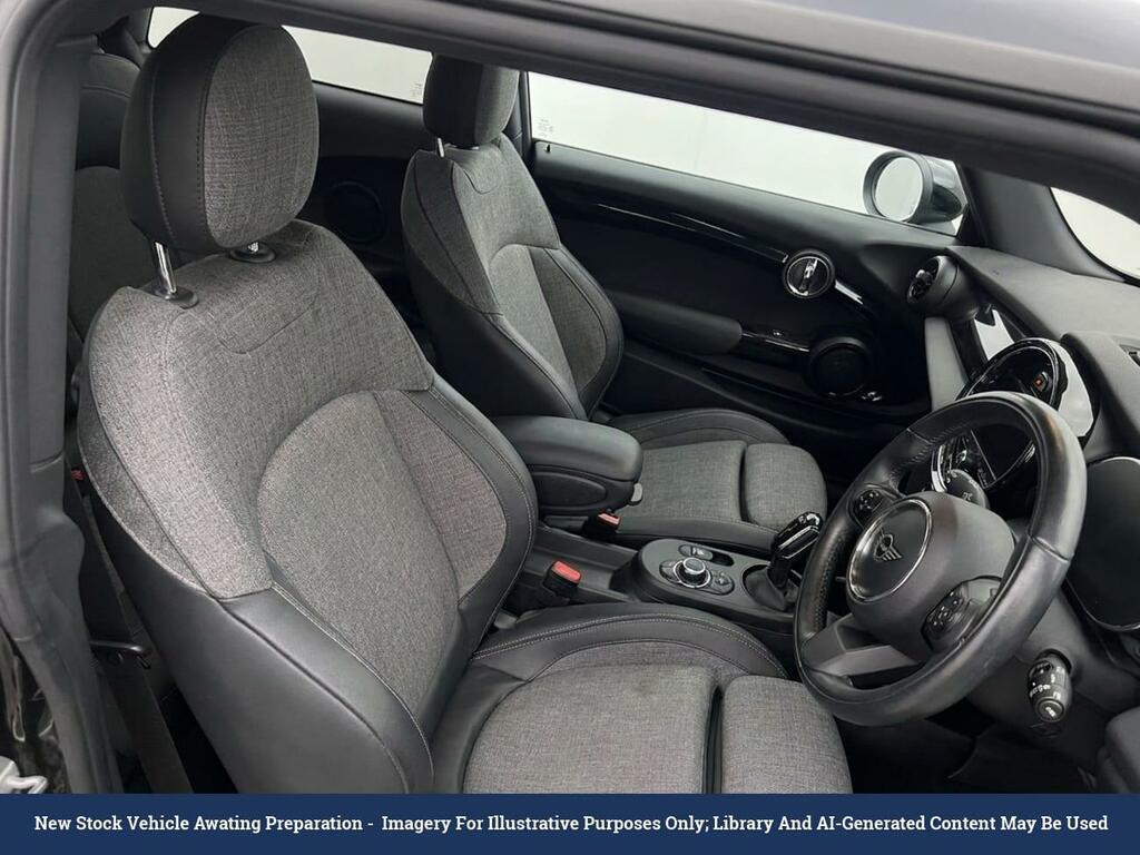 Mini Electric Cooper Se 32.6Kwh Level 2 Hatchback A Black #3