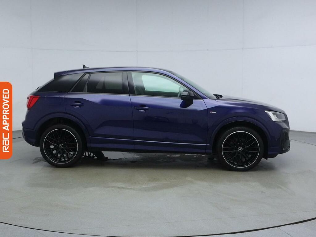 Audi Q2 1.5 Tfsi Cod 35 Black Edition Suv S Tro WB21NUJ Blue #5