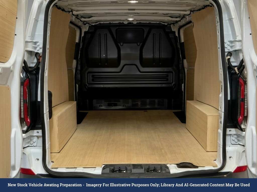 Ford Transit Custom 320 65Kwh Trend Panel Van L1 H1 WM75KFC White #2