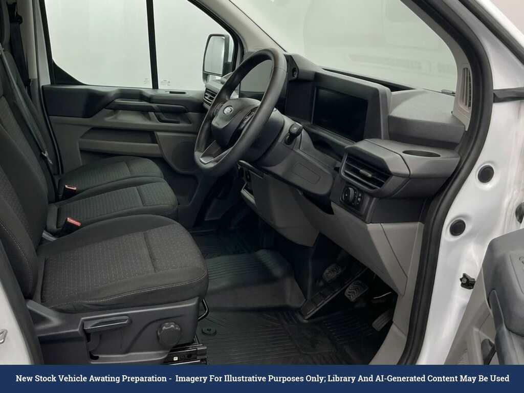 Ford Transit Custom 320 65Kwh Trend Panel Van L1 H1 White