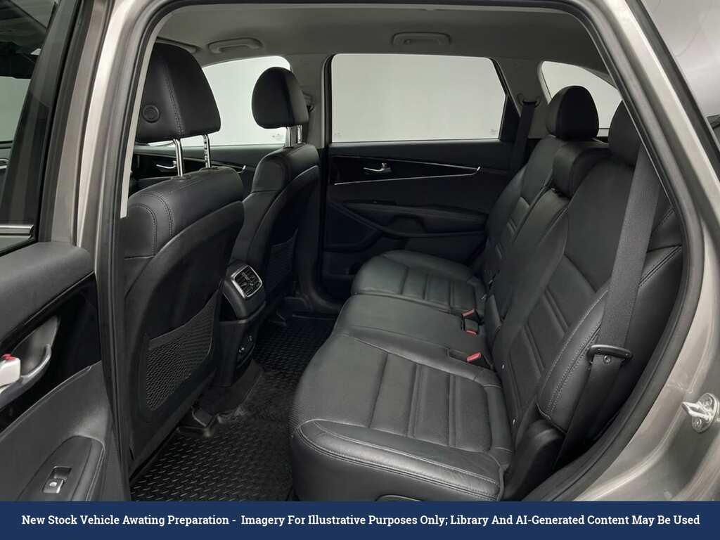 Kia Sorento 2.2 Crdi Kx-2 Suv Awd Euro 6 Ss Grey #4