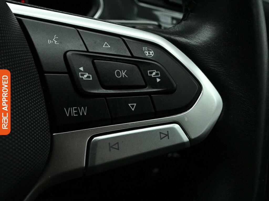 Volkswagen Tiguan Allspace Elegance White #26