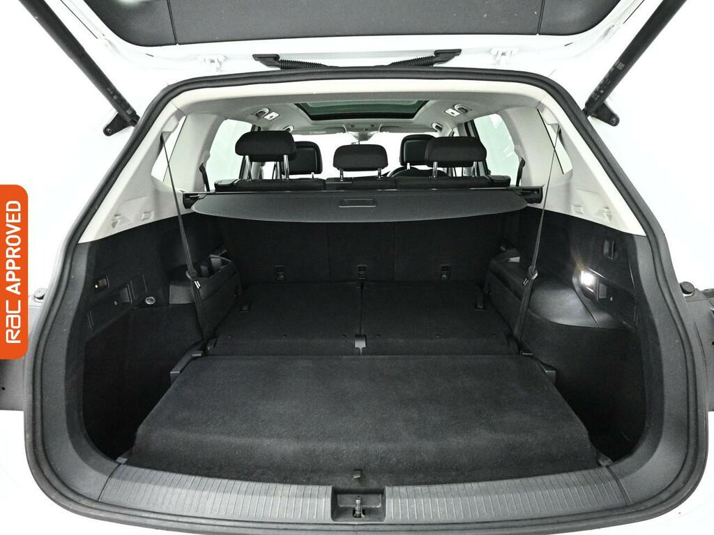 Volkswagen Tiguan Allspace Elegance White #12