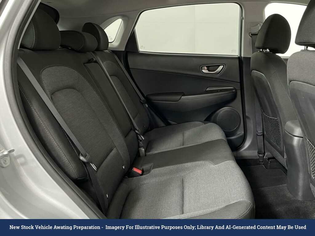 Hyundai Kona 39Kwh Premium Suv 10.5Kw Charge Grey #2