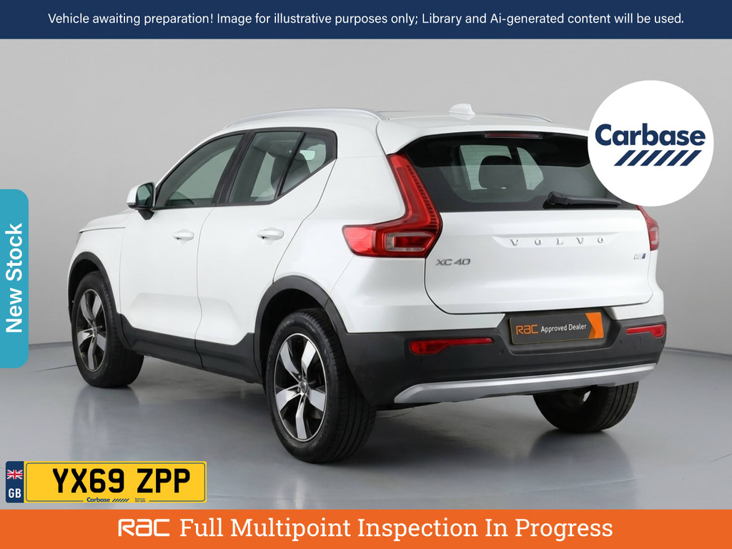 Volvo XC40 2.0 D3 Momentum Suv Euro 6 Ss White #2