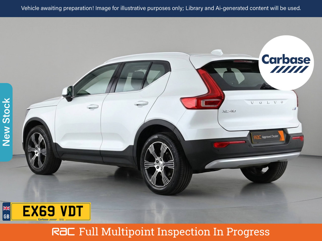 Volvo XC40 T4 Awd Momentum Black #2
