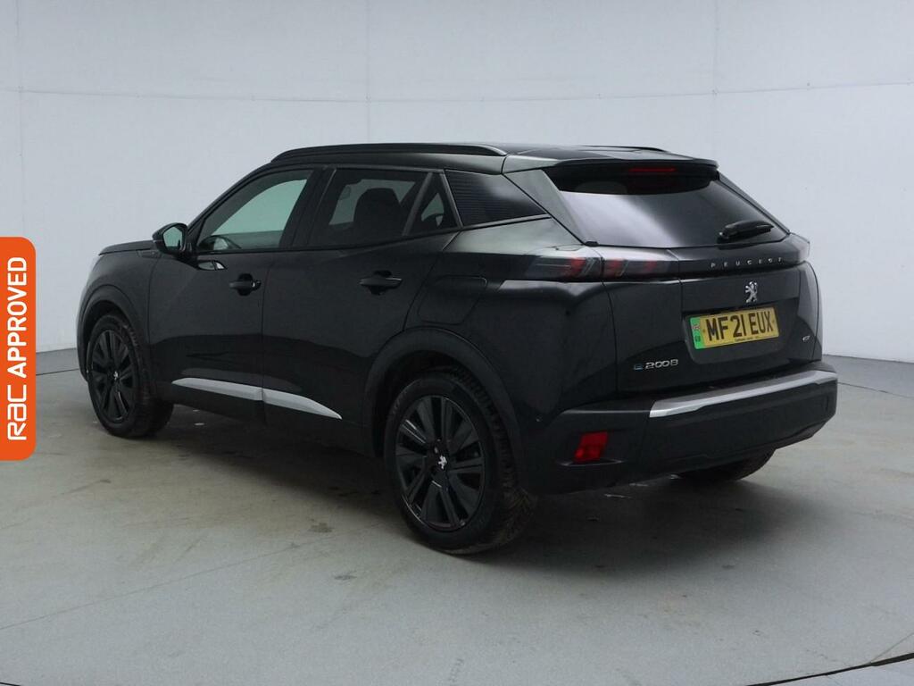 Peugeot e-2008 50Kwh Gt Premium Suv 136 Ps Black #4