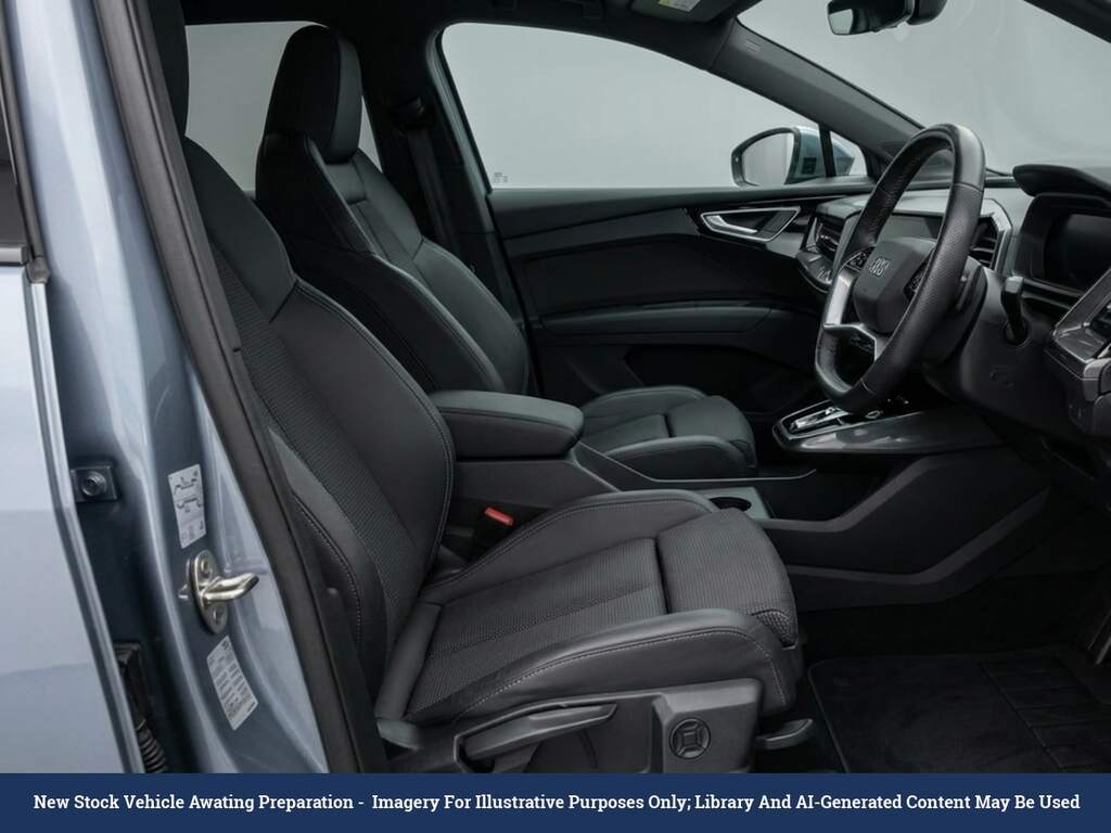 Audi Q4 E Tron 35 S Line Suv 55Kwh 170 Ps Blue #3
