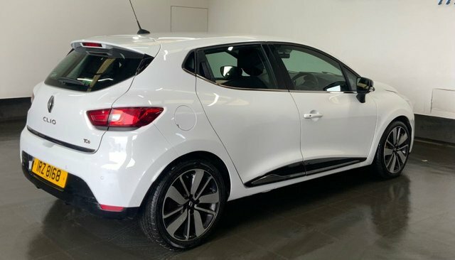 Renault Clio 0.9 Tce Dynamique S Medianav Hatchback White #4
