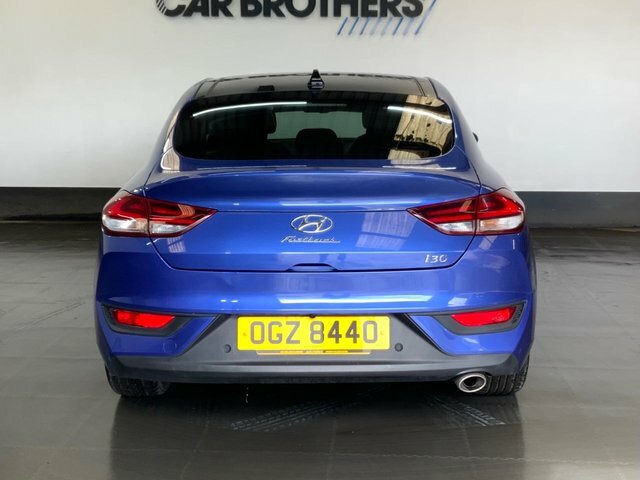 Hyundai I30 Hatchback Black #14