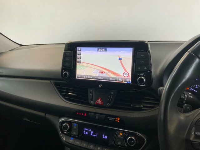 Hyundai I30 Hatchback Black #27