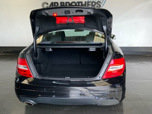 Mercedes-Benz C Class White #8
