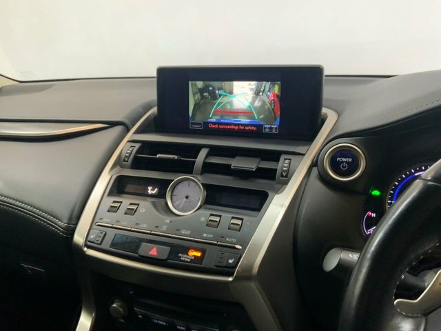Lexus NX 300H 2.5 Se Cvt Premium Nav Silver #28