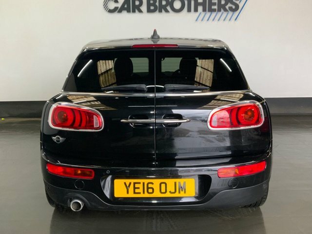 Mini Clubman Cooper Red #11