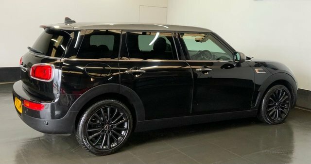 Mini Clubman Cooper Red #10