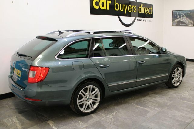 Skoda Superb 2013 2.0 Tdi Elegance Dsg 4Wd Euro 5 Green #4
