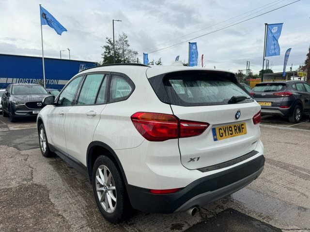 BMW X1 18I Gpf Se Suv White #3