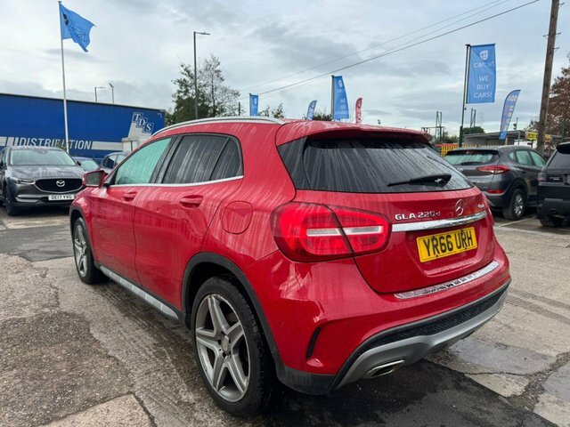 Mercedes-Benz GLA Class Gla220d Amg Line Premium Red #3