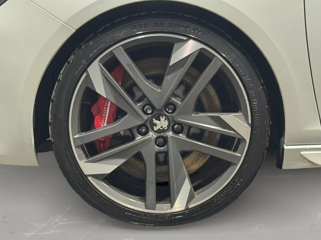 Peugeot 308 Hatchback 1.5 Black #39