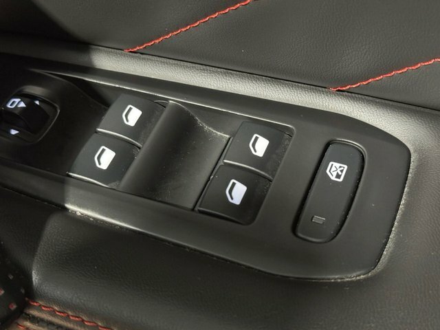 Peugeot 308 Hatchback 1.5 Black #33
