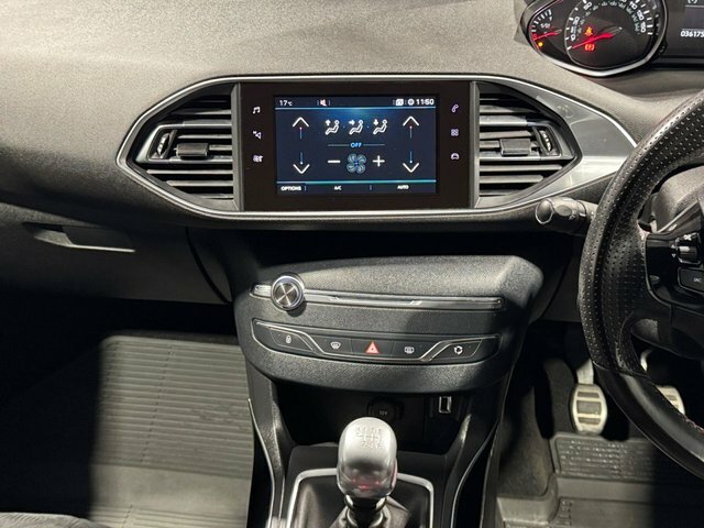 Peugeot 308 Hatchback 1.5 Black #14