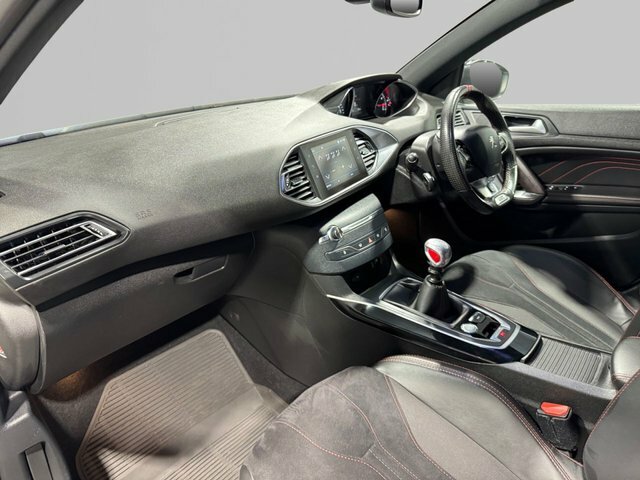 Peugeot 308 Hatchback 1.5 Black #12