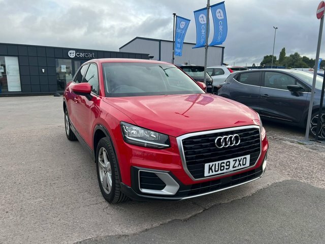 Audi Q2 1.6 Tdi 30 Sport Suv Euro 6 Ss Red