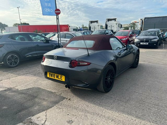 Mazda MX-5 Skyactiv-g Z-sport Convertible Grey #4