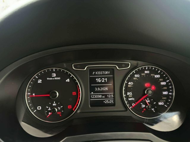 Audi Q3 Tdi S Line White #17